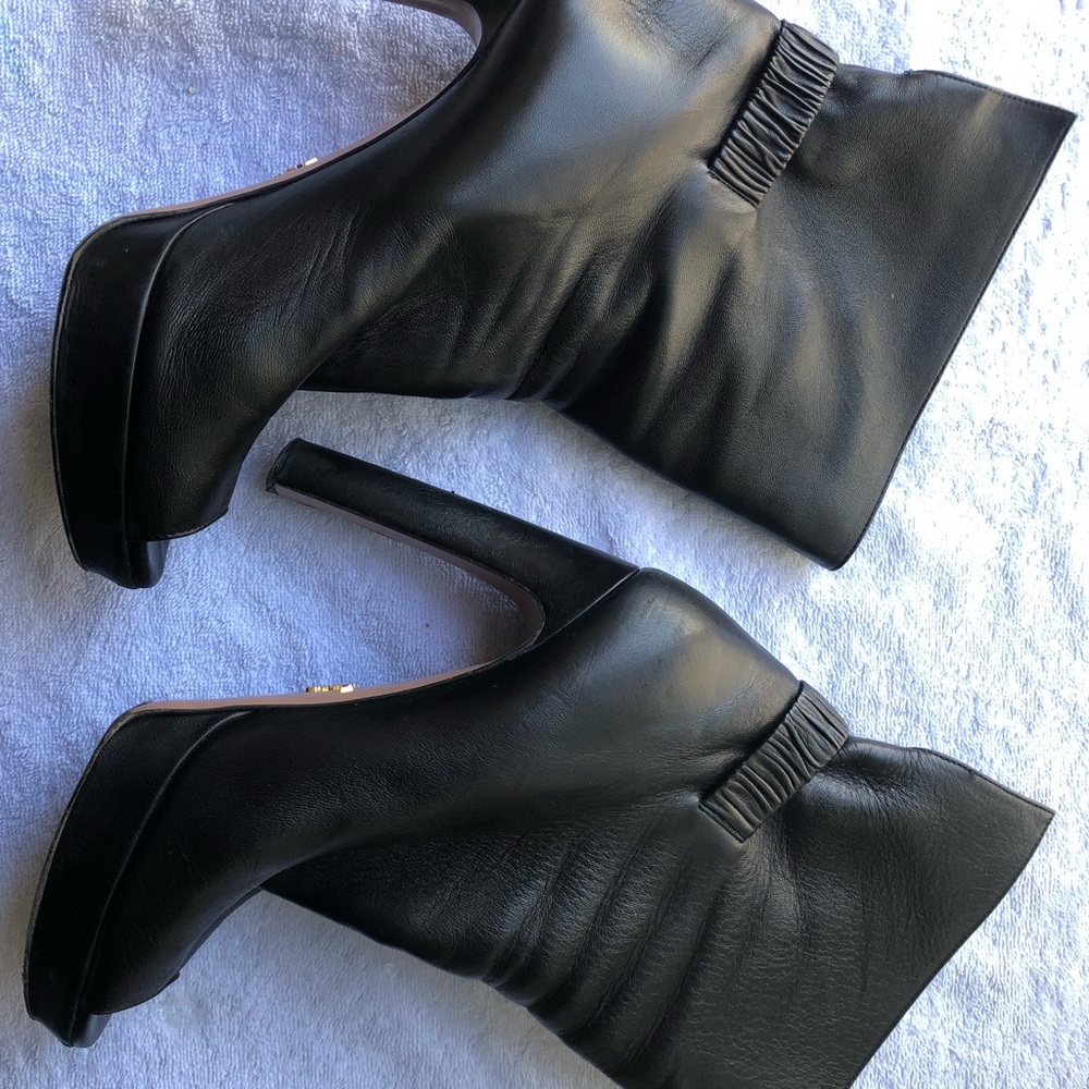 Black leather Prada ankle boots 3 1/2 inch heel w/Box